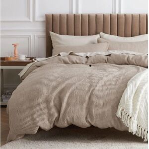 Tan queen size duvet cover